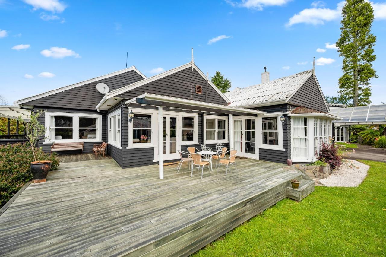 Springfield Rise Lodge - Rotorua Holiday Home Exterior foto